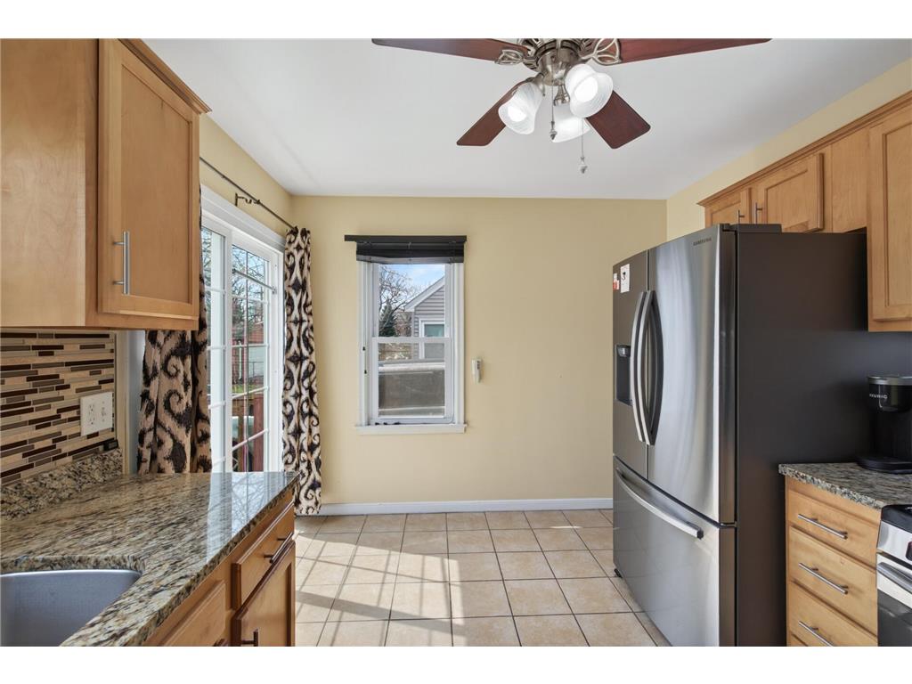 1736 Montana Avenue E Saint Paul MN 55106 7046266 image8