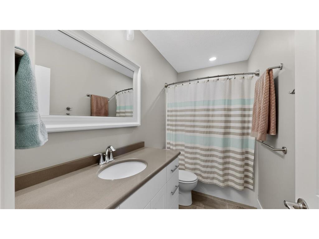 1737 Brandt Drive NE Byron MN 55920 7067334 image32