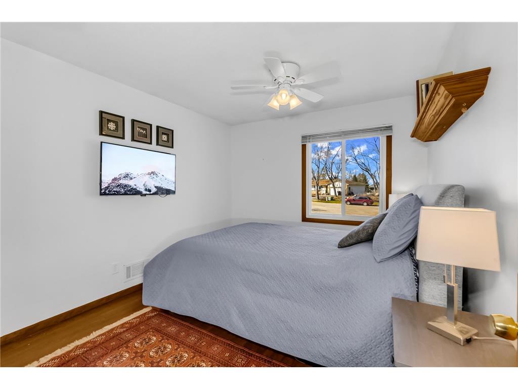 1738 Palisade Circle Eagan MN 55122 7034990 image16