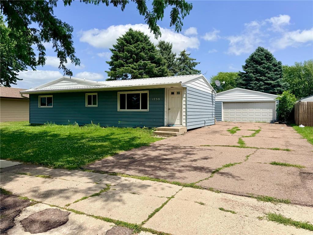 1738 Skyline Drive Worthington MN 56187 7101879 image1