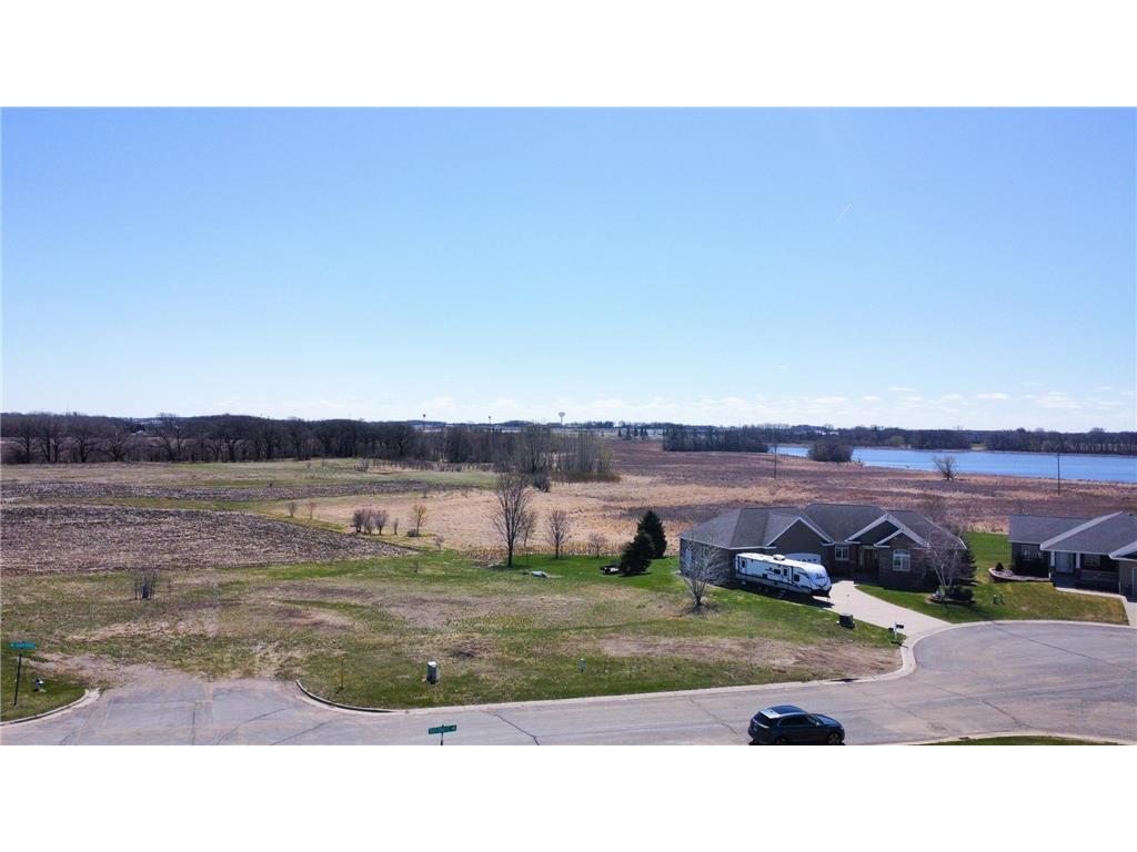1738 Tiger Ridge Court Albert Lea MN 56007 - Goose 7064942 image1