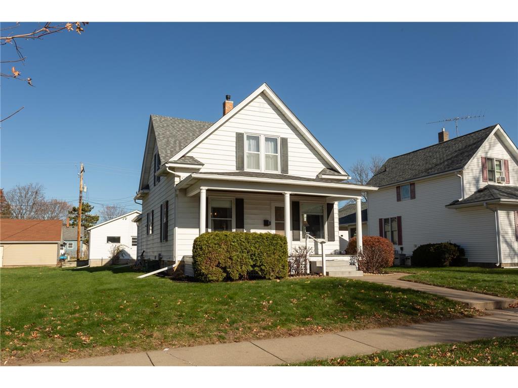 1738 W 6th Street Red Wing MN 55066 7010240 image12