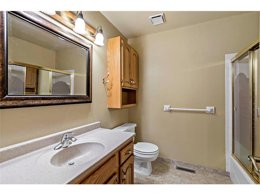 17384 Harding Lane Lakeville MN 55044 6823211 image45