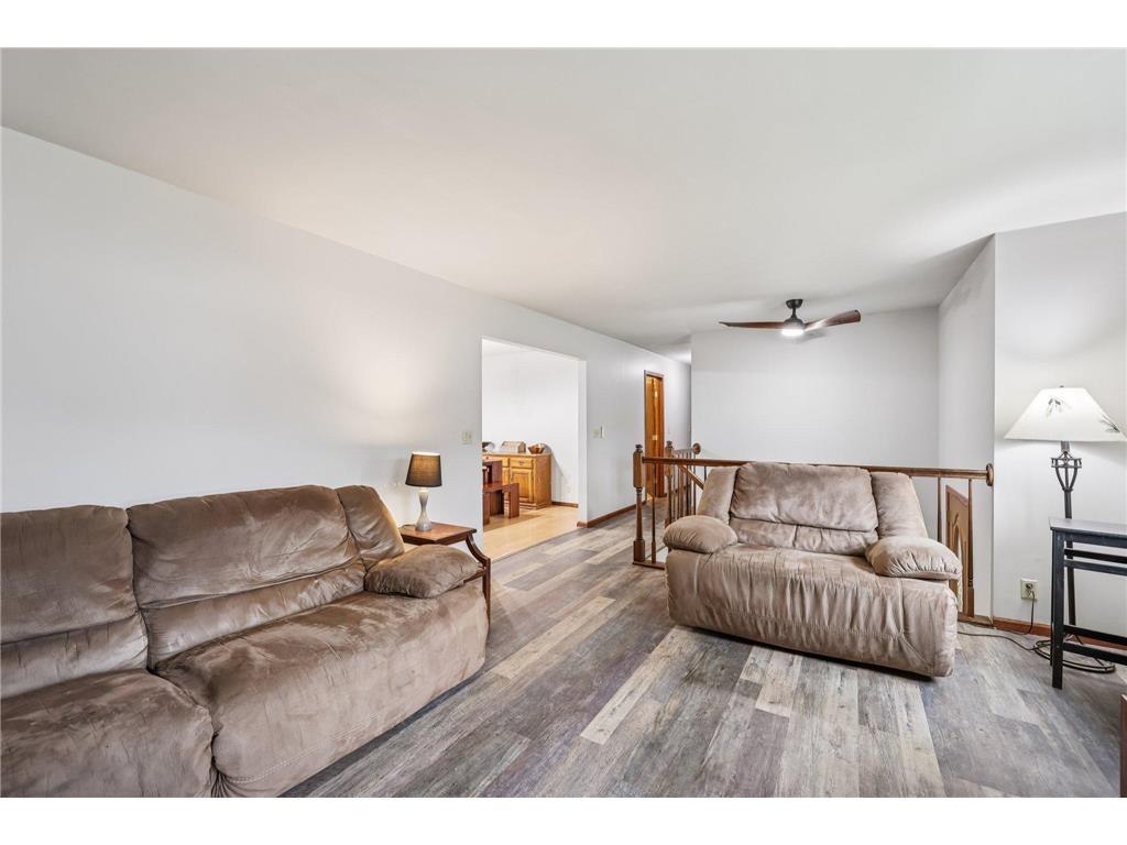 17385 142nd Street Young America Twp MN 55339 6816936 image7