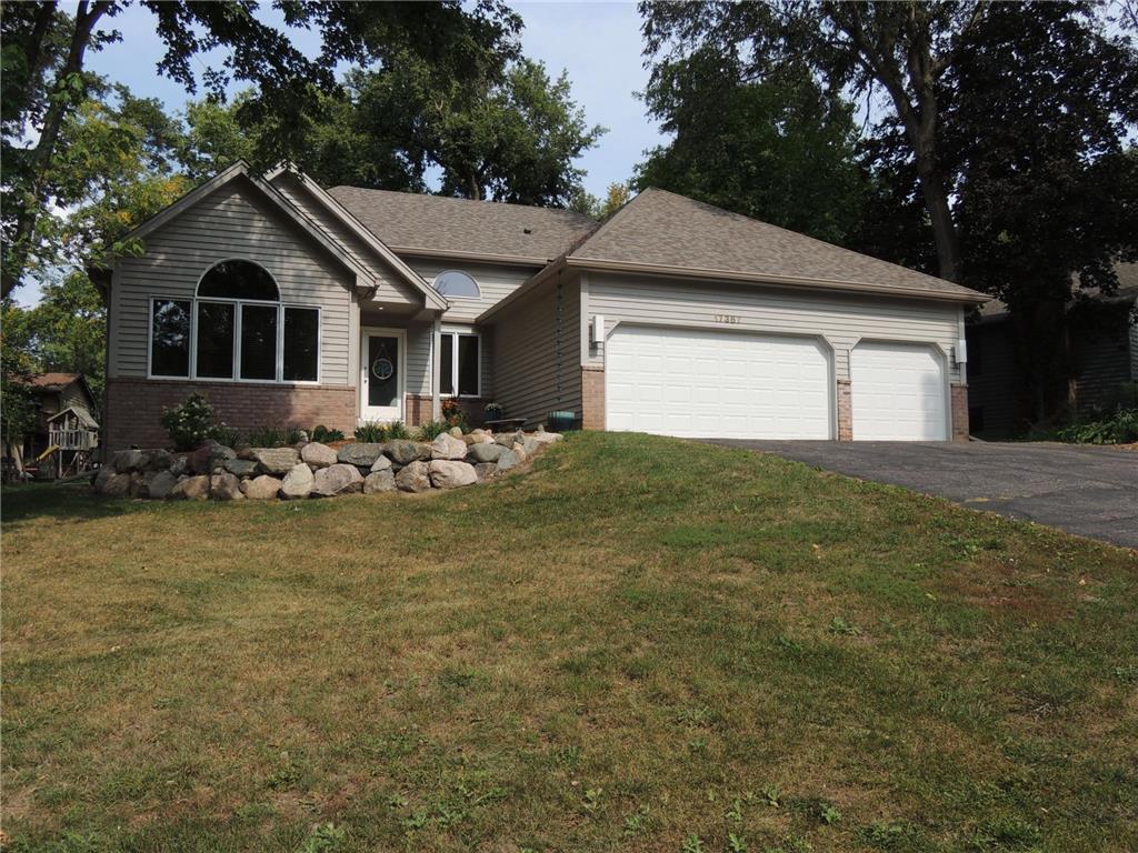 17387 Harding Lane, Lakeville, MN, 55044 MLS 6261388 Edina Realty