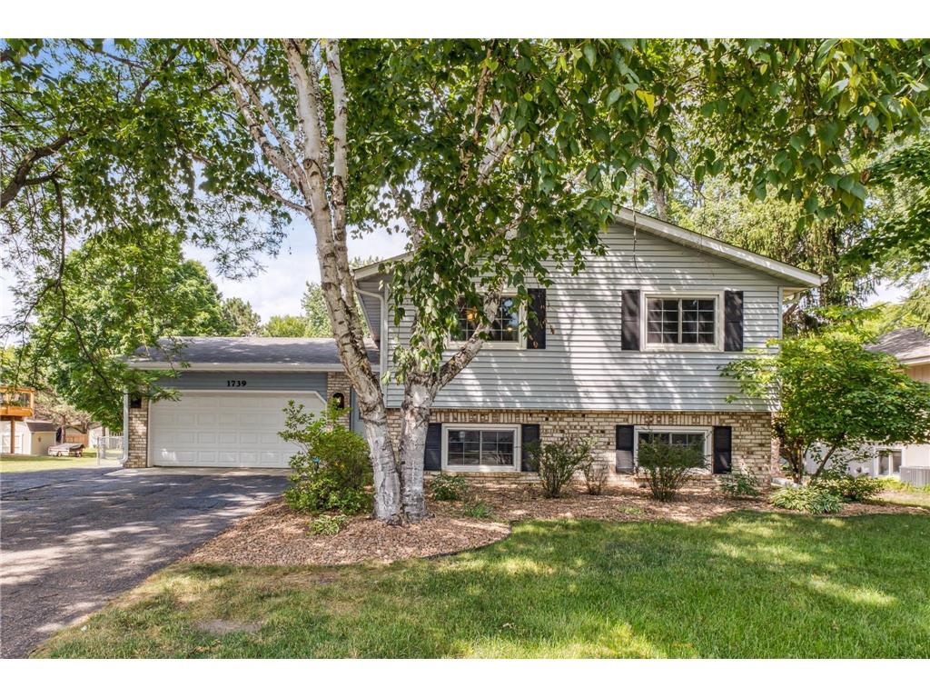 1739 Garden Lane White Bear Twp MN 55110 6403781 image1