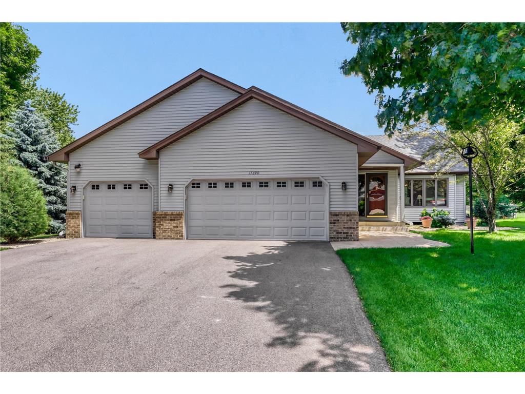 17390 Greenview Circle Lakeville MN 55044 7092676 image3