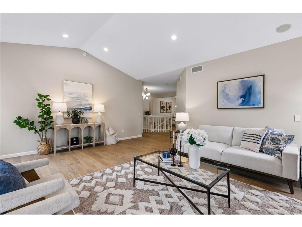 17392 Conifer Court Eden Prairie MN 55347 7068811 image10