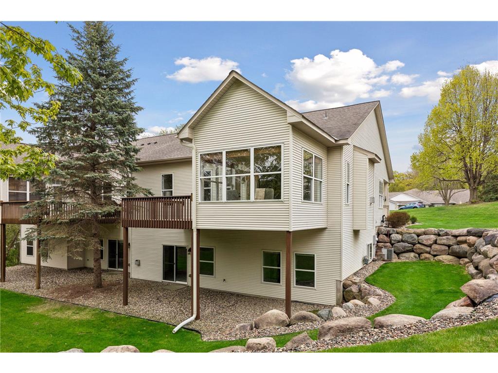 17392 Conifer Court Eden Prairie MN 55347 7068811 image3