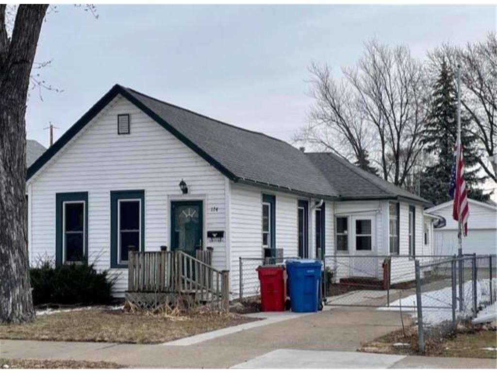 174 N Baker Street Winona MN 55987 6690307 image1