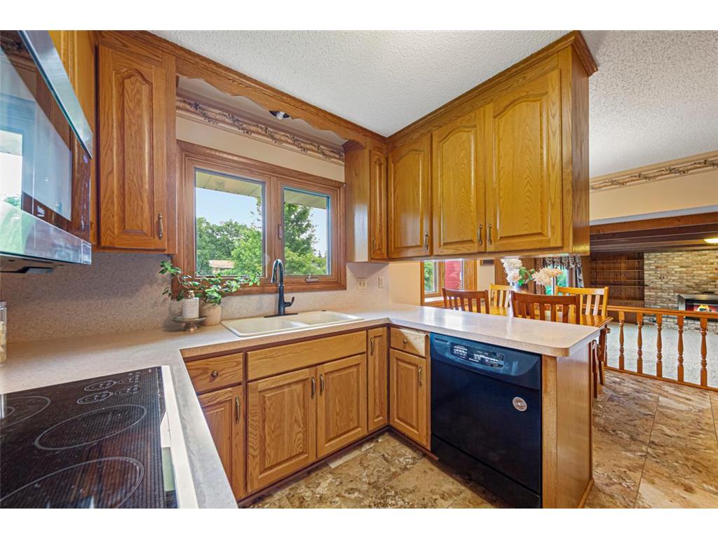 174 Spring Valley Drive Bloomington MN 55420 7089350 image11