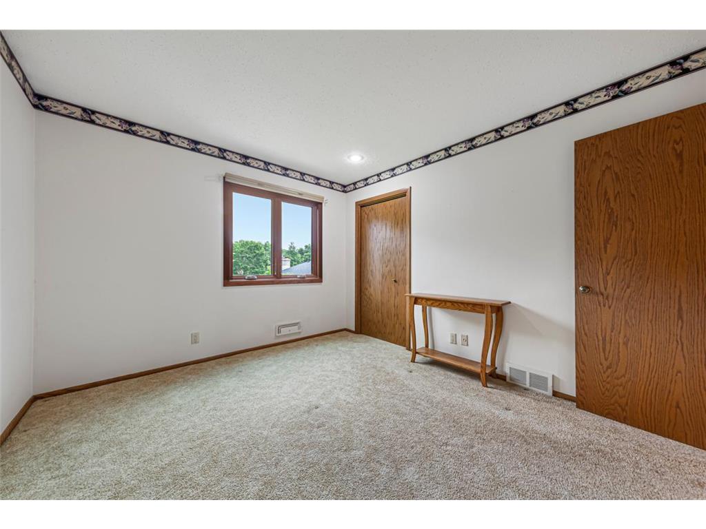 174 Spring Valley Drive Bloomington MN 55420 7089350 image24