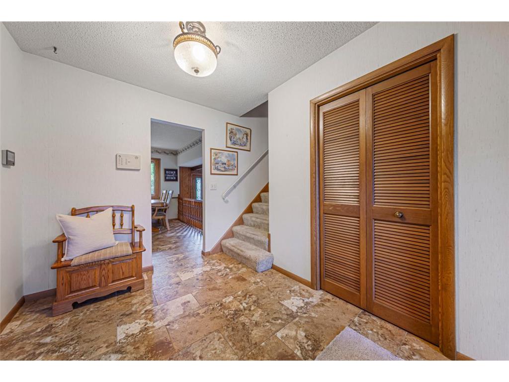 174 Spring Valley Drive Bloomington MN 55420 7089350 image4