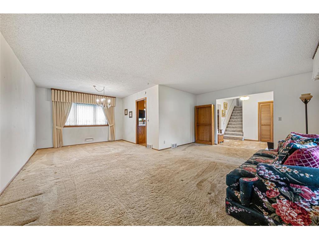 174 Spring Valley Drive Bloomington MN 55420 7089350 image5