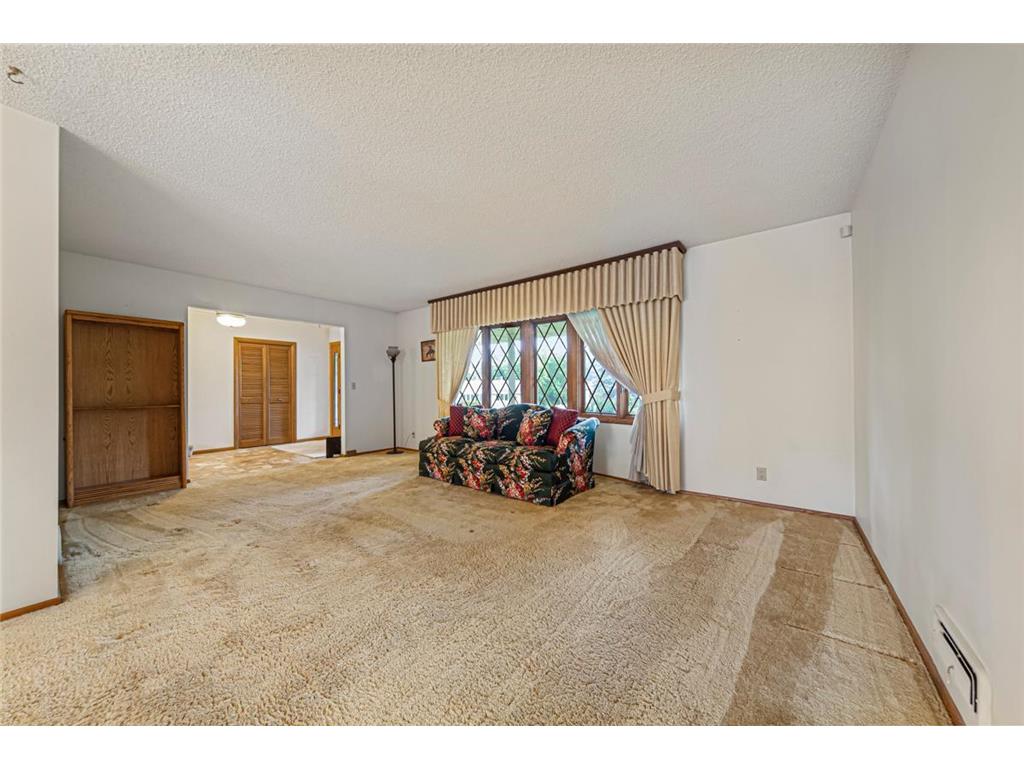 174 Spring Valley Drive Bloomington MN 55420 7089350 image6