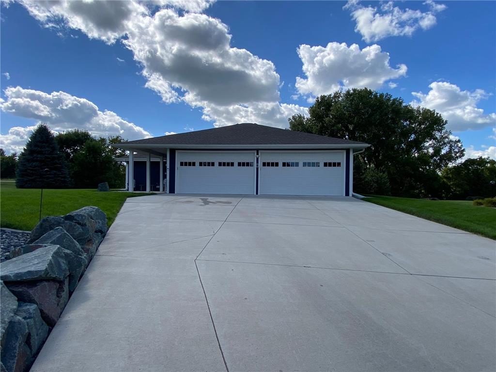 1740 Bay Oaks Drive Albert Lea MN 56007 6778473 image3