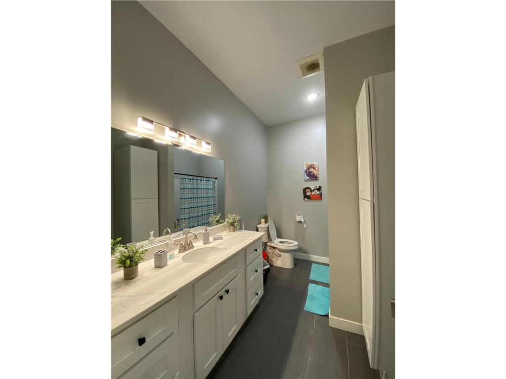 1740 Bay Oaks Drive Albert Lea MN 56007 6778473 image30