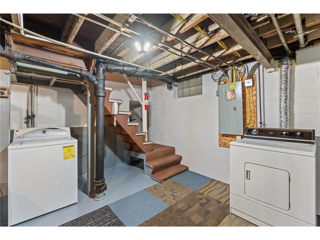 1740 English Street Maplewood MN 55109 6803965 image14