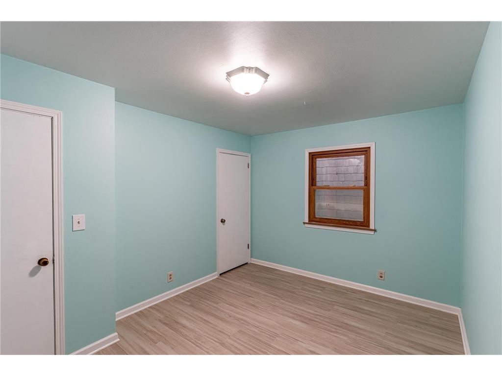 1740 Onacrest Curve Maplewood MN 55117 6817978 image10