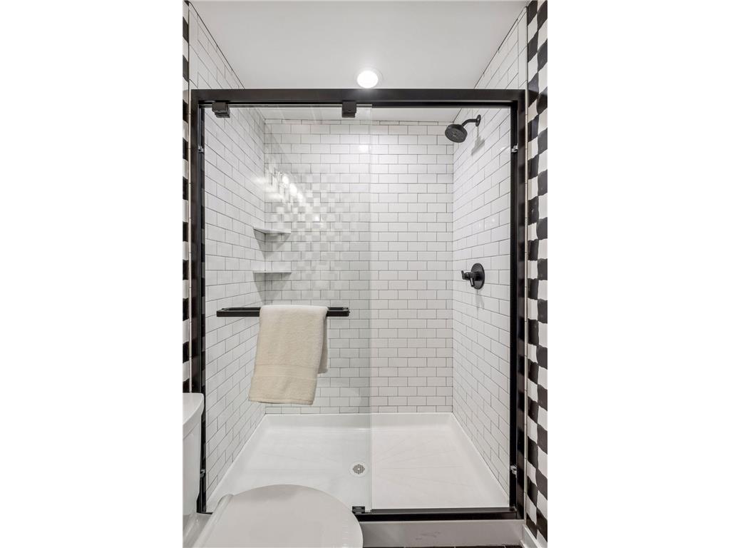 1740 Palace Avenue Saint Paul MN 55105 7093679 image31