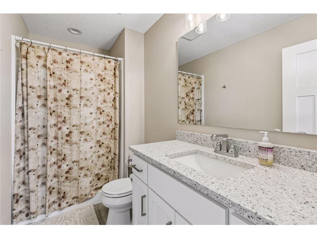 1740 Spruce Street Farmington MN 55024 7078507 image12