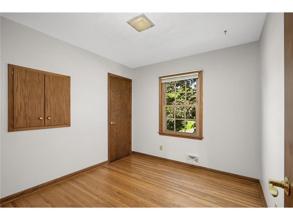 1740 Stanbridge Avenue Roseville MN 55113 7037192 image19
