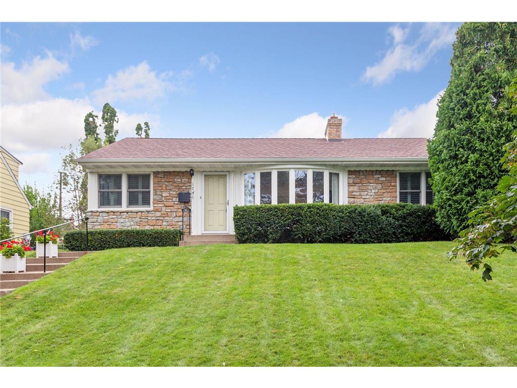 1741 Bohland Avenue Saint Paul MN 55116 6583528 image1