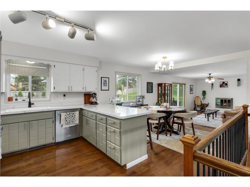 1741 Palisade Circle Eagan MN 55122 7027799 image13