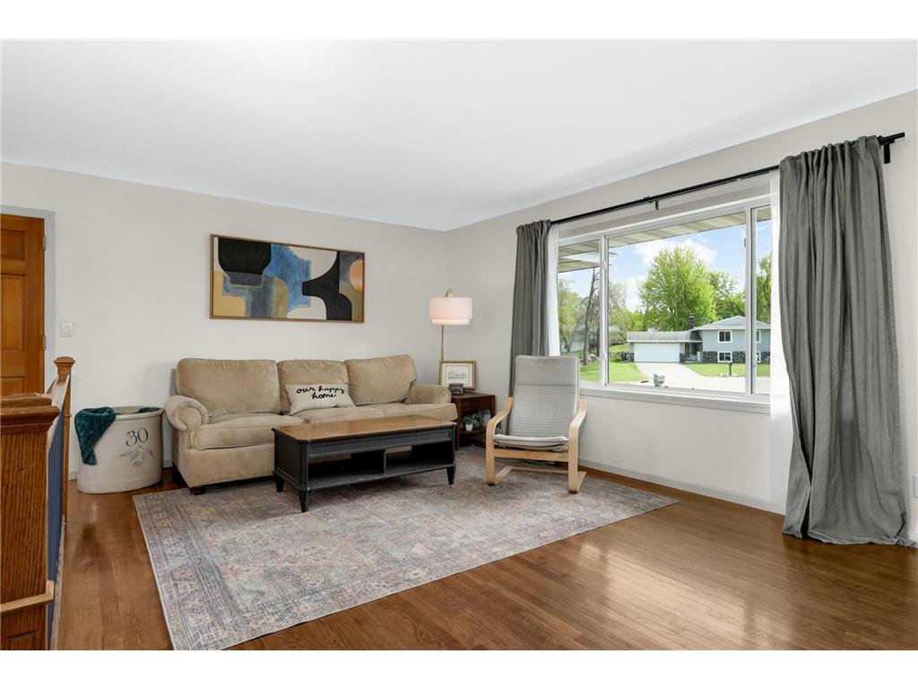 1741 Palisade Circle Eagan MN 55122 7027799 image2