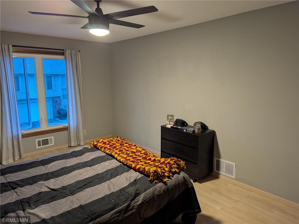 1741 W 140th Street Burnsville MN 55337 7094892 image11