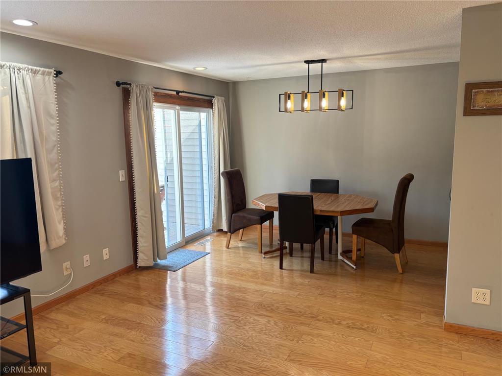 1741 W 140th Street Burnsville MN 55337 7094892 image19