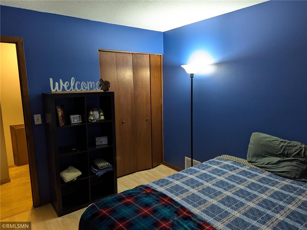 1741 W 140th Street Burnsville MN 55337 7094892 image7