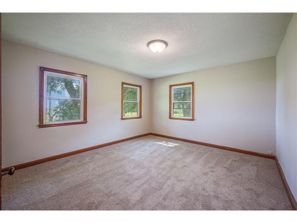 1742 50th Avenue Lake Wilson MN 56151 6771909 image19