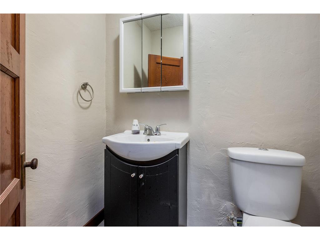 1742 50th Avenue Lake Wilson MN 56151 6771909 image25