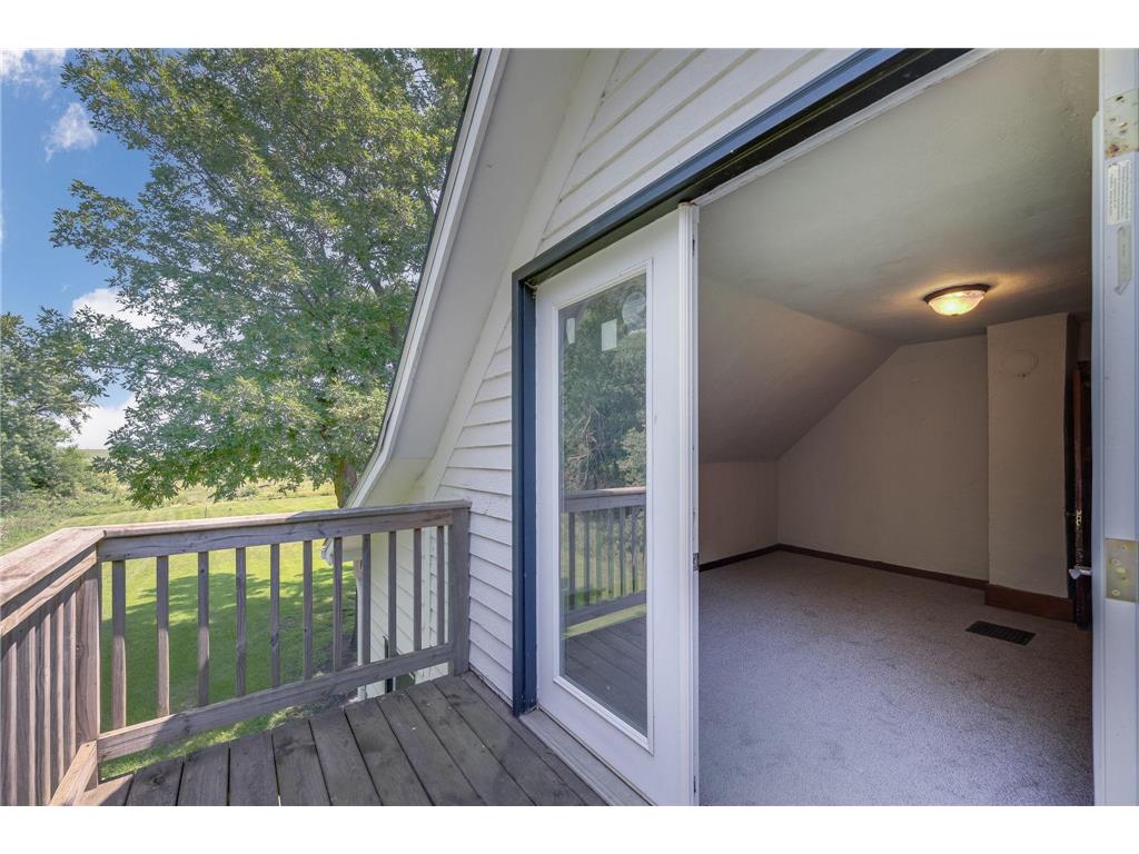 1742 50th Avenue Lake Wilson MN 56151 6771909 image27