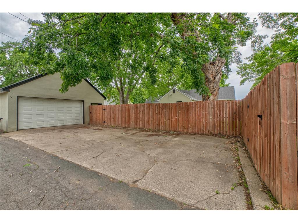 1742 Nevada Avenue E Saint Paul MN 55106 7088587 image27