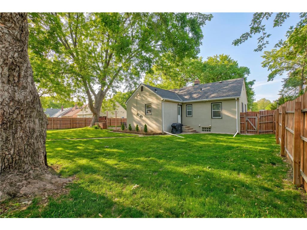 1742 Nevada Avenue E Saint Paul MN 55106 7088587 image3