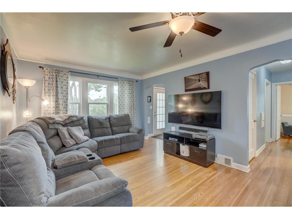 1742 Nevada Avenue E Saint Paul MN 55106 7088587 image5