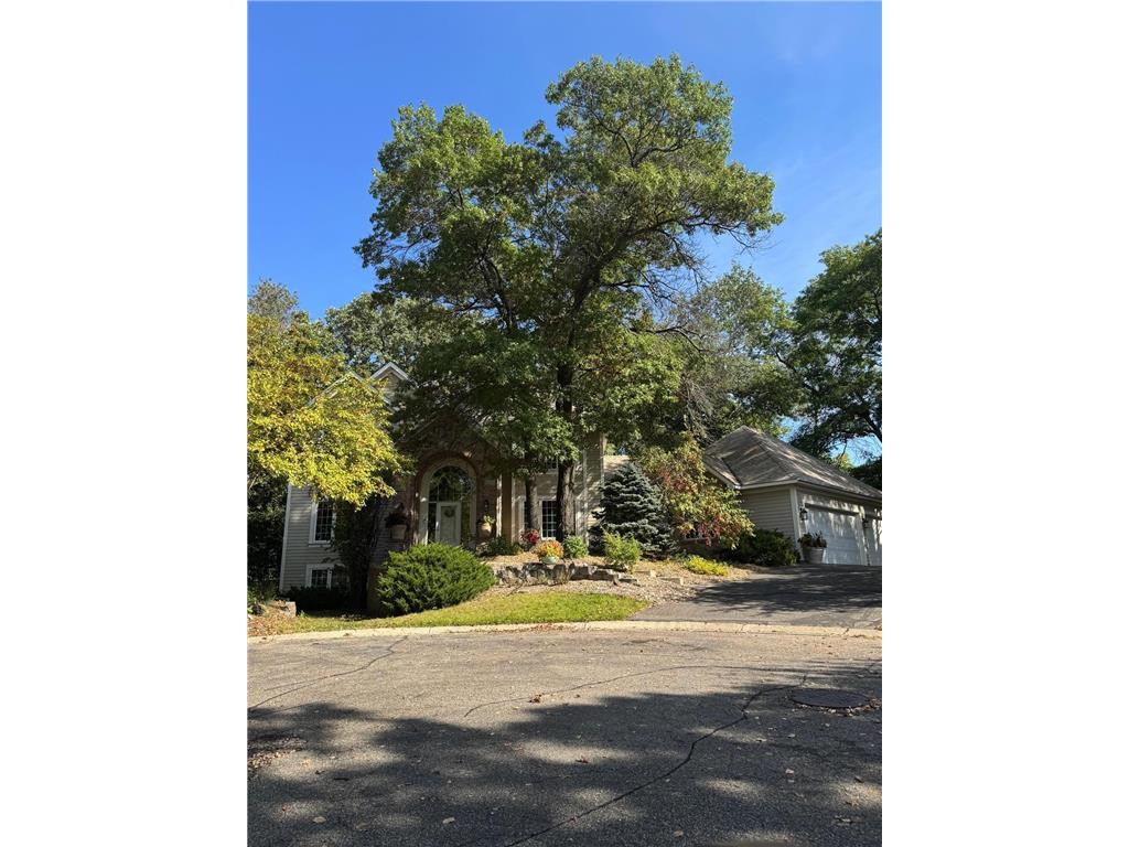 1743 Galaxie Court Eagan MN 55122 6680334 image1