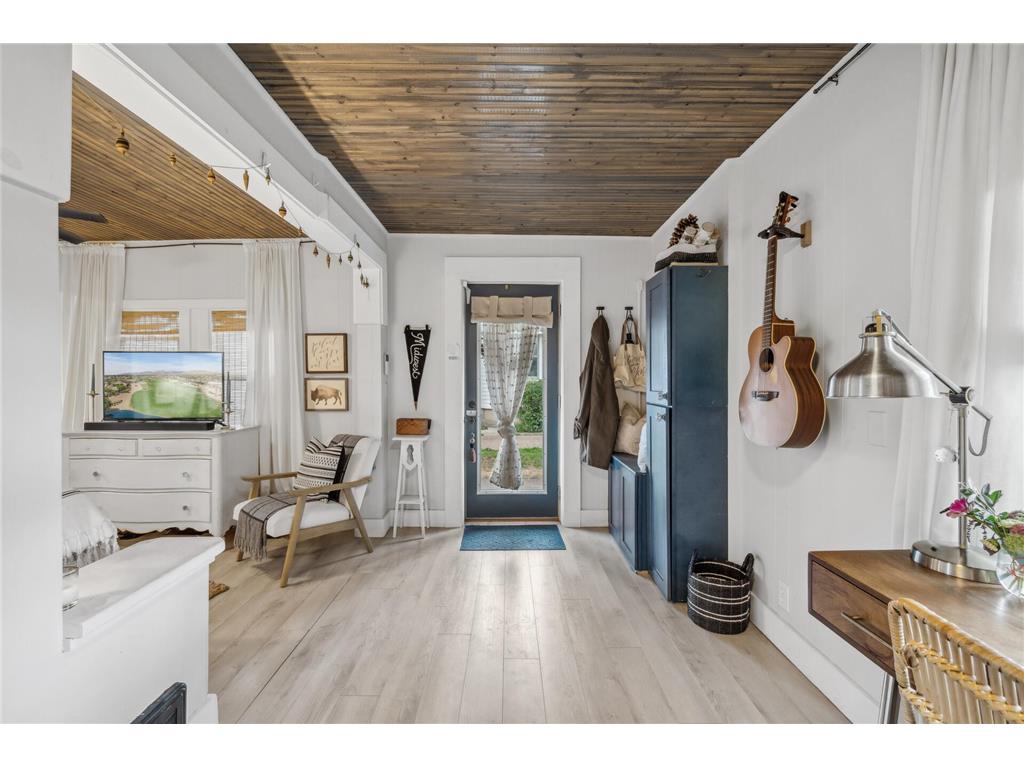 1743 Ivy Avenue E Saint Paul MN 55106 6434822 image1