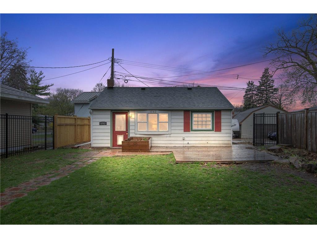 1743 Pleasant Street Lauderdale MN 55113 6521446 image1