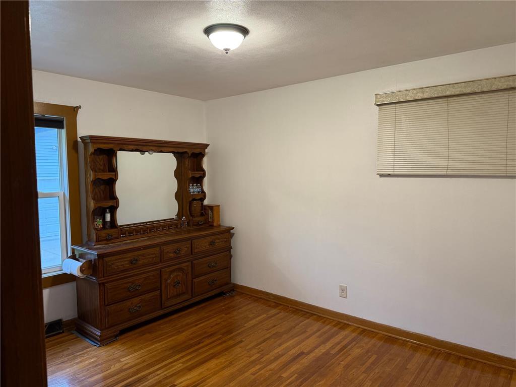 1743 White Bear Avenue N Maplewood MN 55109 6809954 image16