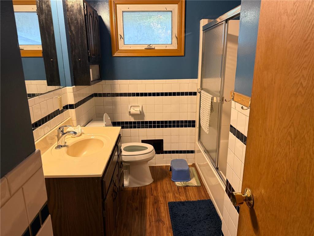 1743 White Bear Avenue N Maplewood MN 55109 6809954 image17