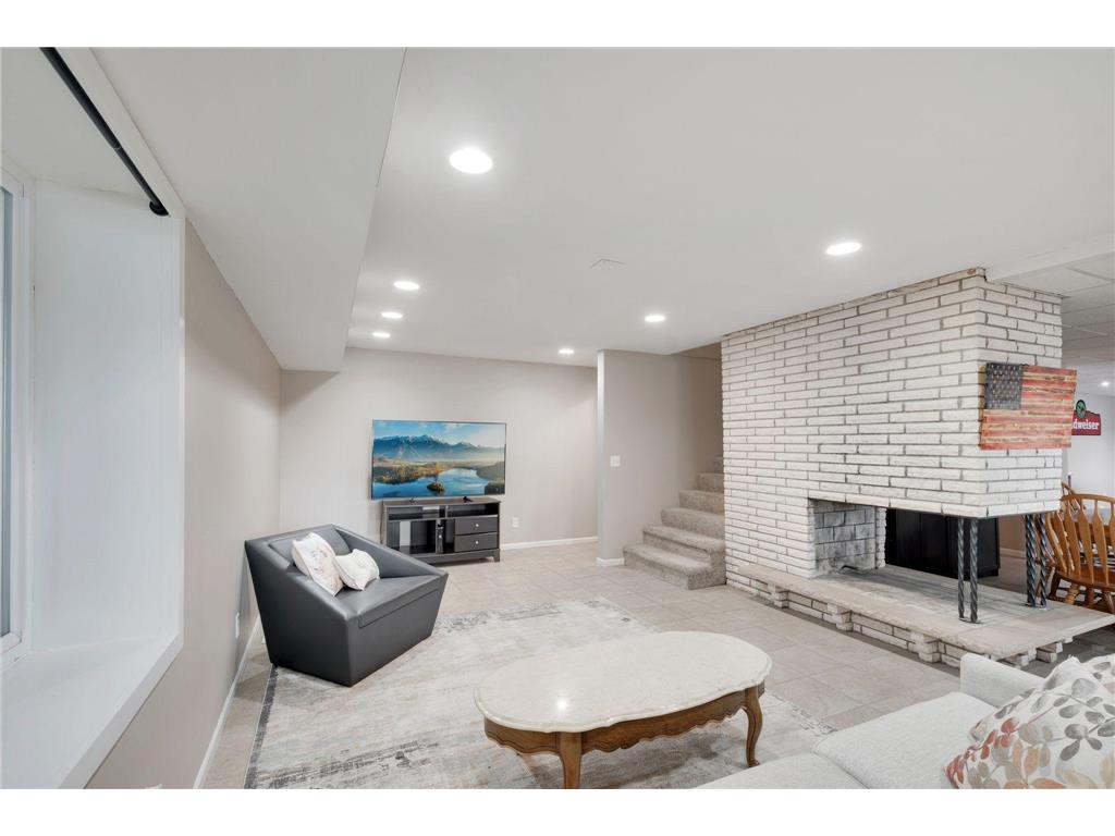 17439 Interlachen Drive NE Ham Lake MN 55304 - South Coon 6806907 image19