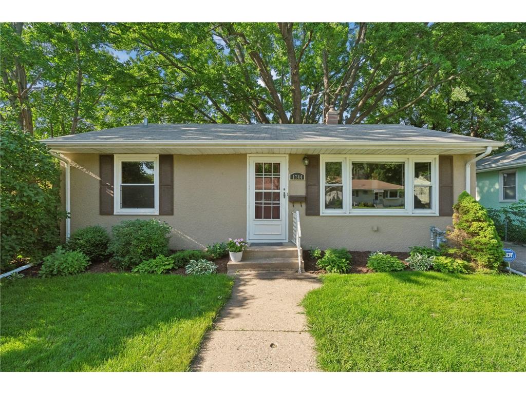 1744 California Avenue E Saint Paul MN 55106 6561120 image1