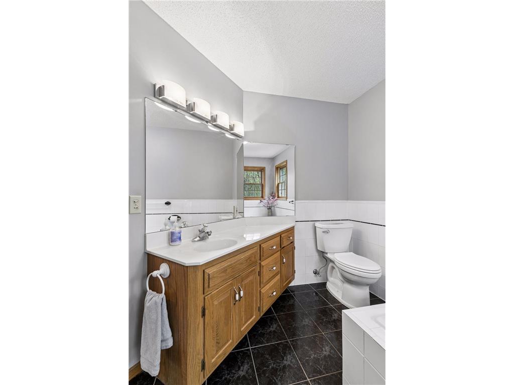 1745 1st Avenue SE New Prague MN 56071 7065409 image25