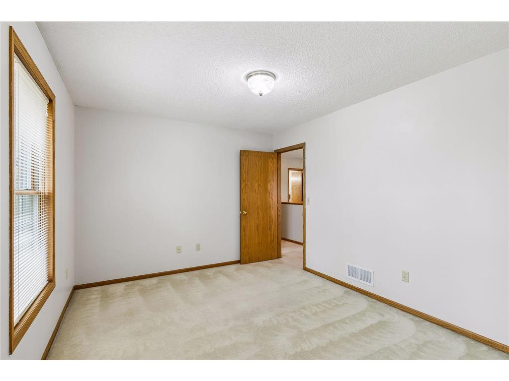 1745 1st Avenue SE New Prague MN 56071 7065409 image30
