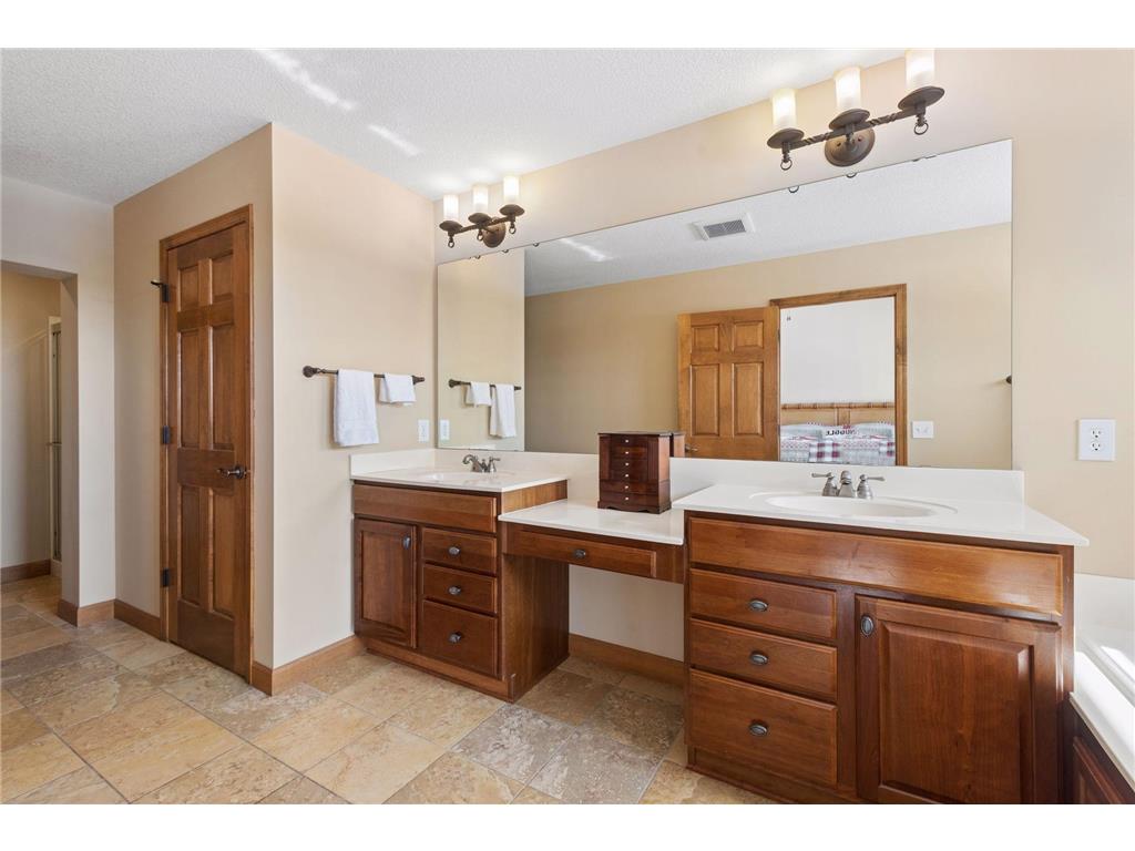 1745 Carriage Drive Victoria MN 55386 7039324 image35