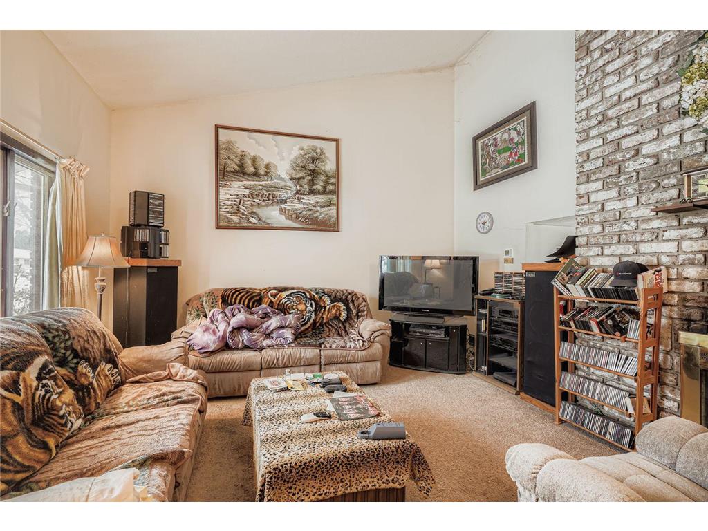 1745 Duluth Street Maplewood MN 55109 6820265 image6