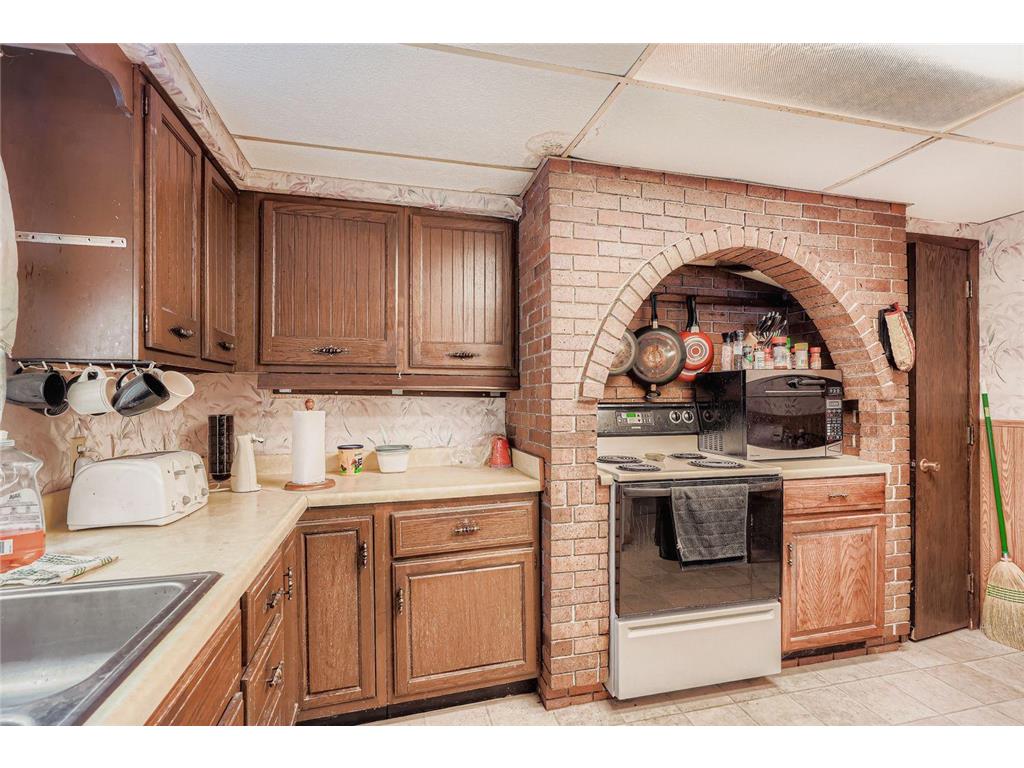 1745 Duluth Street Maplewood MN 55109 6820265 image7